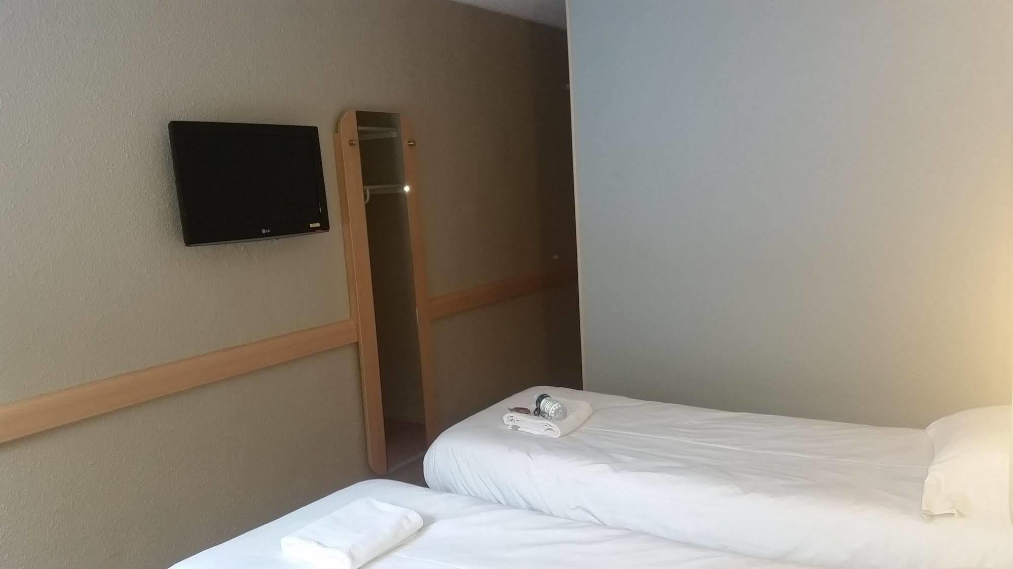 Hotel Inn Design Moutiers Buitenkant foto